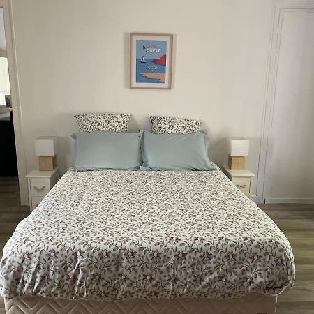 La Mission Hotel Saint-Martin-des-Noyers ภายนอก รูปภาพ