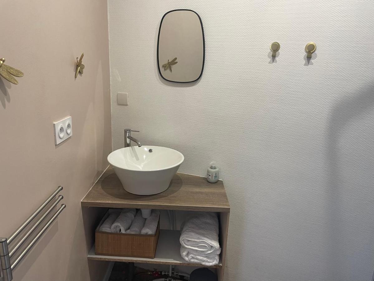 La Mission Hotel Saint-Martin-des-Noyers ภายนอก รูปภาพ